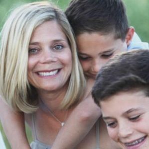 Meet your Posher, Monique